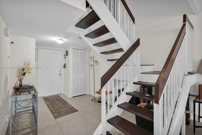 Foto del edificio - 7887 NW 7th Ct