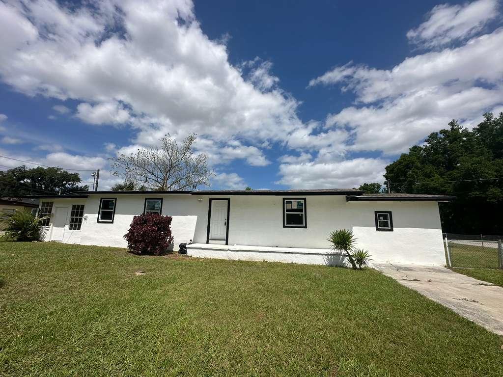 Foto principal - 1550 E Bay St