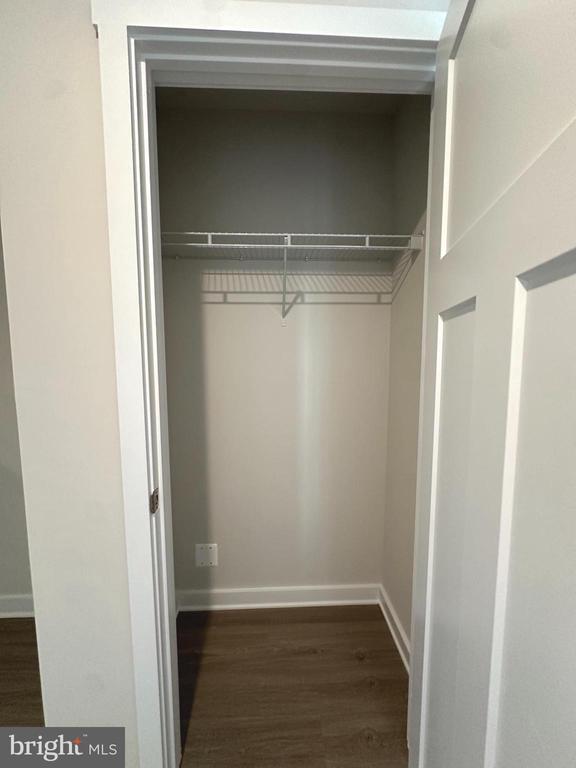 Foto del edificio - 369 Huntwell W Ave