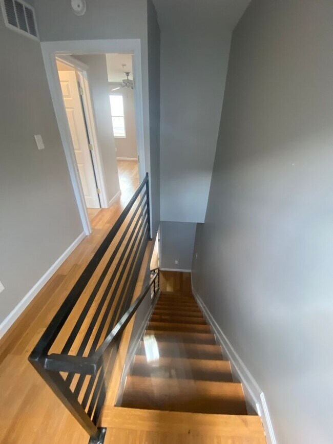 Foto del edificio - AMAZING 3 BEDROOM HOUSE IN NORTH PHILADELP...