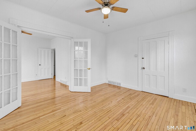 Foto del edificio - 10 Huntington Ave