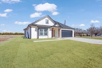 Building Photo - 2355 Co Rd 376 Building Photo - 2355 Co Rd 376