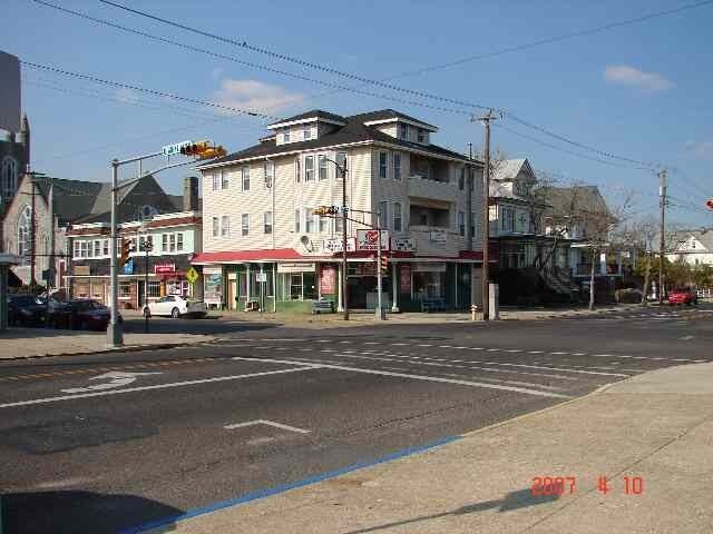 Foto principal - 736 Wesley Ave
