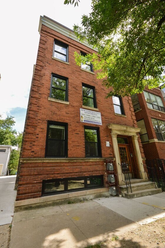 Foto principal - 3715 N Fremont St
