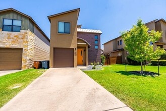 Building Photo - 3107 Corbin Ln