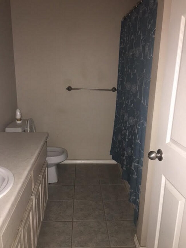 Foto del edificio - 360 Anderson Rd