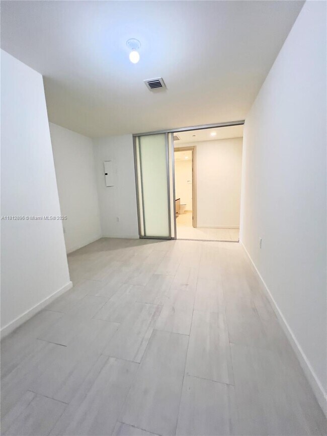 Foto del edificio - 1000 Brickell Plaza
