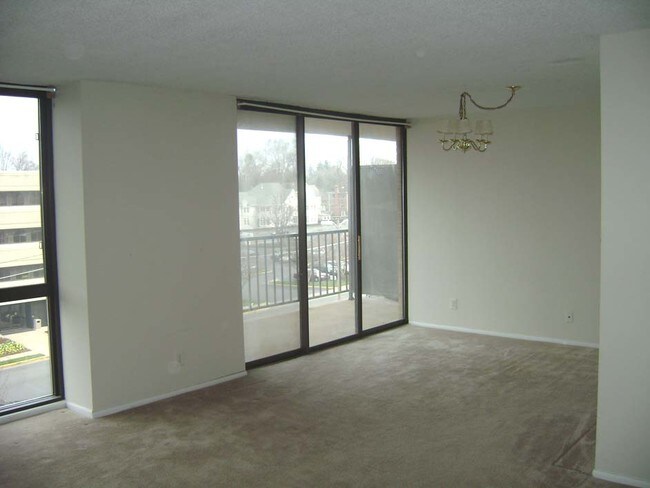 Dining Room and Balcony - 6800 Fleetwood Rd