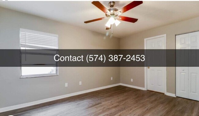 Building Photo - 1707 Hillside Dr
