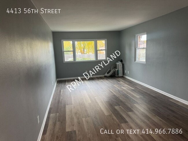 Foto del edificio - 4413 56th St