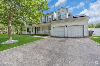 Building Photo - 210 Wingate Ct