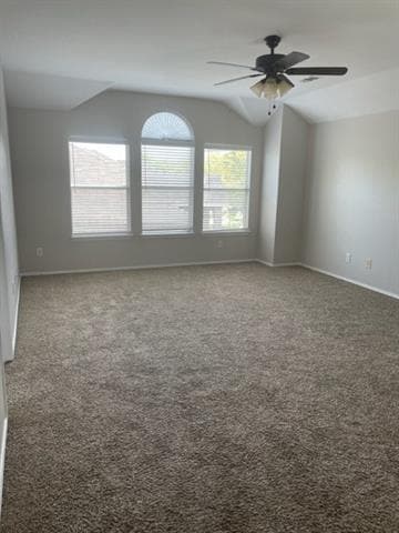 Foto del edificio - 850 Warbler Ln