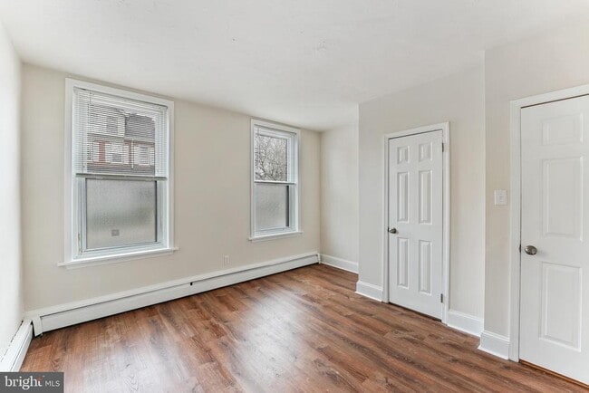 Foto del edificio - 230 S Walnut St