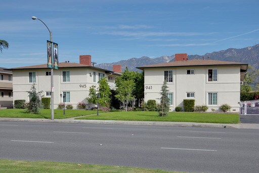 Building Photo - 941 W Huntington Dr