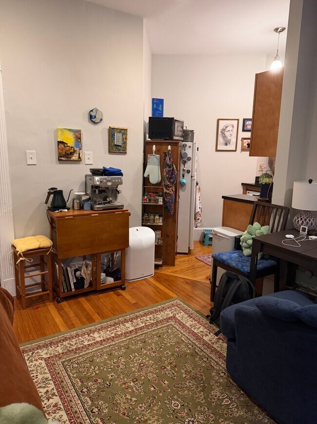 Foto del edificio - 38 Hemenway St