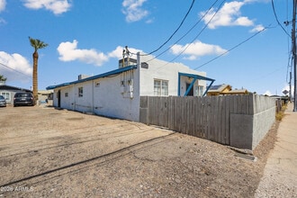 Building Photo - 5206 W Ocotillo Rd