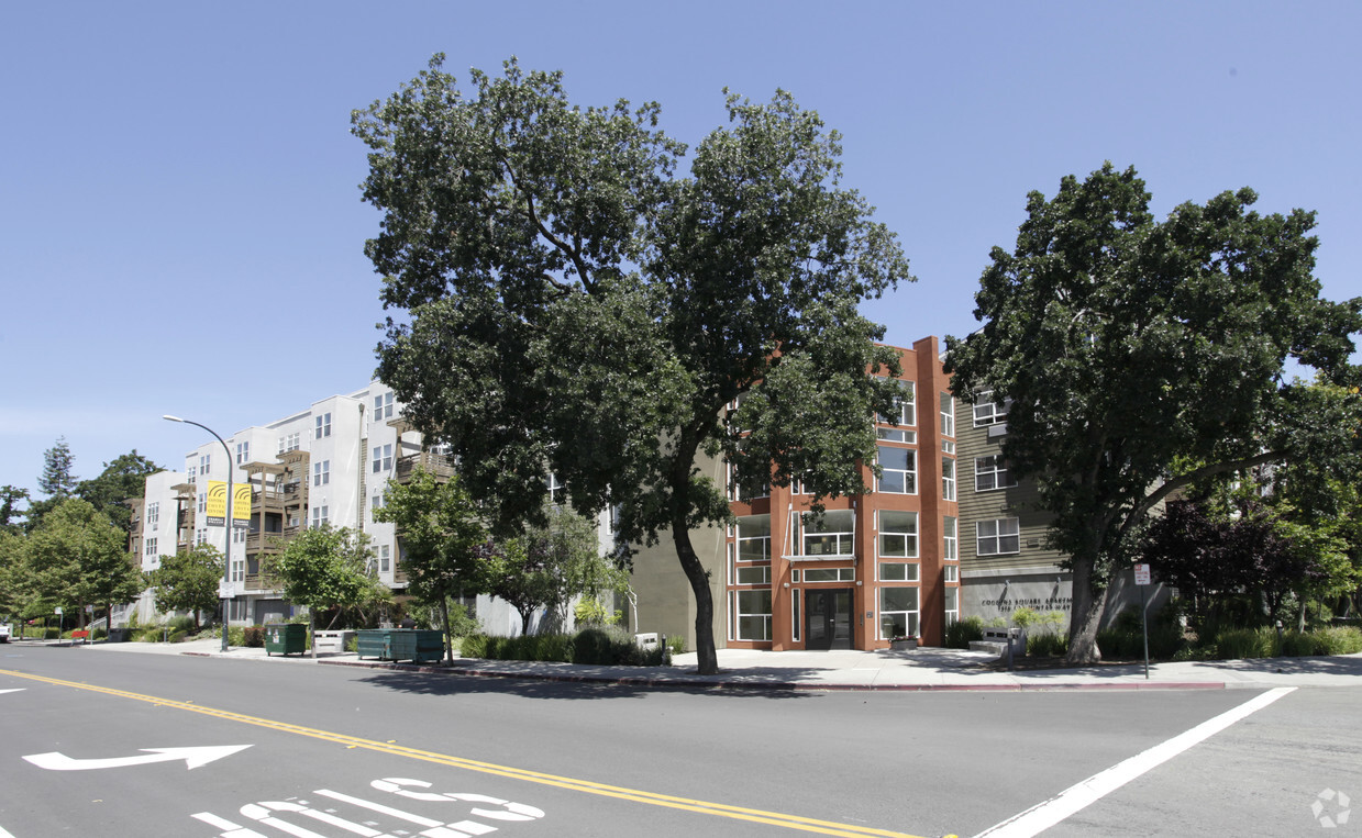 Building Photo - Coggins Square Apartments