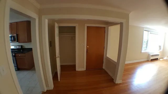 Building Photo - 2950 W Arthur Ave