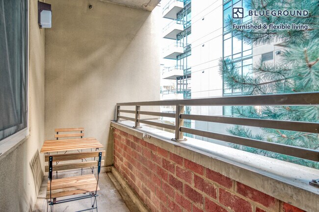 Foto del edificio - 10011 NE 1st St
