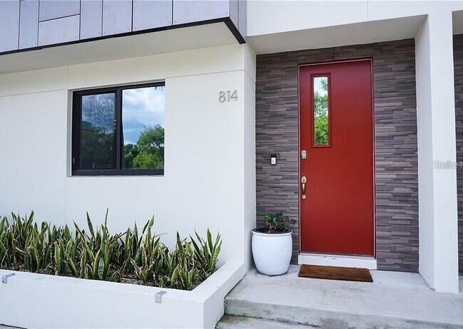 Foto del edificio - 814 2nd Ave N