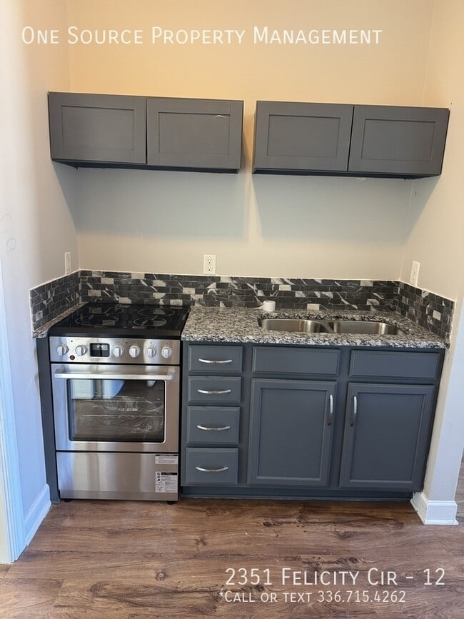 Building Photo - 2351 Felicity Cir