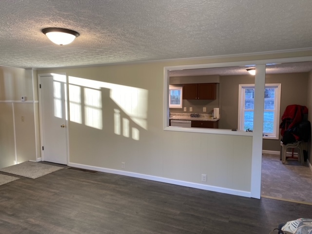 Living Room 2 - 54 N Shafer St
