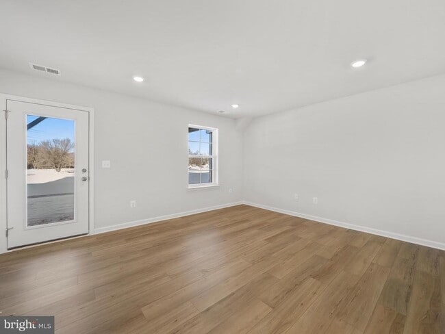 Building Photo - 93 Cooperage Rd