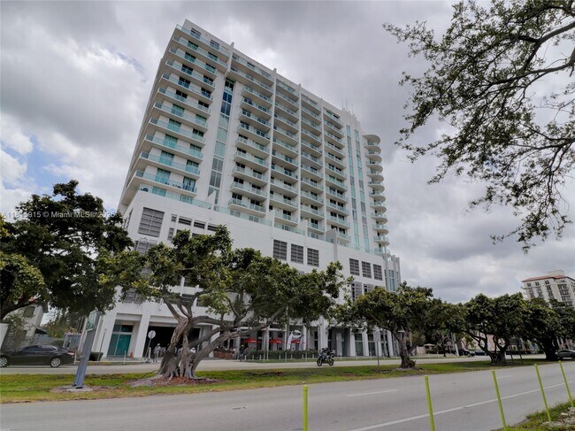 Foto del edificio - 2525 SW 3rd Ave