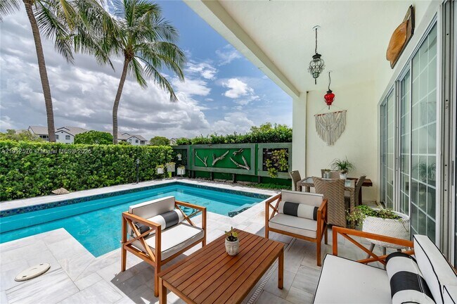 Foto del edificio - 9870 NW 47th Terrace