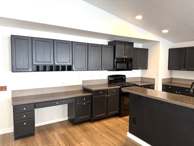 Building Photo - 1115 Leepike Ct