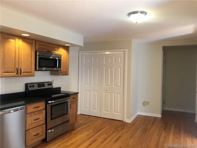 Foto del edificio - 21 Simpaug Turnpike