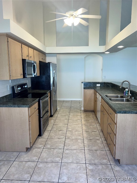 Building Photo - 2808 Orange Tree Dr