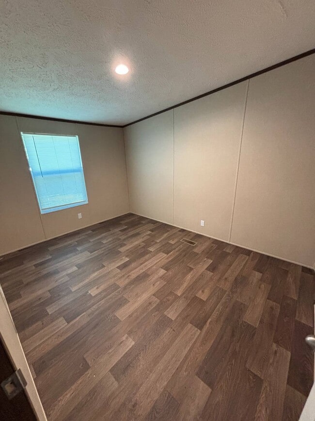 Building Photo - 11113 High Ridge Ct