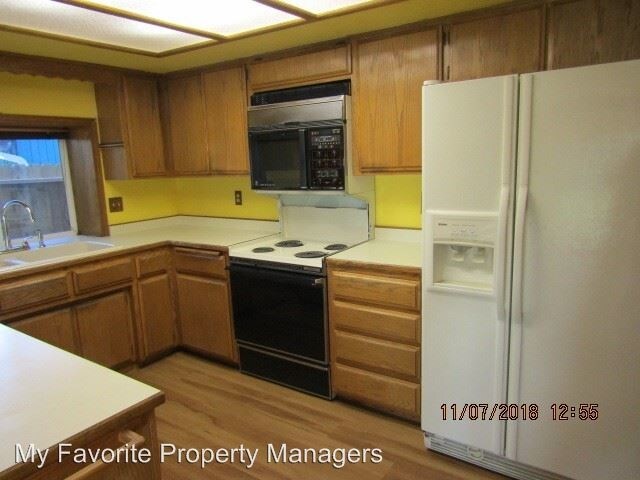 Building Photo - 3 br, 2 bath House - 3054 Timothy Ave.