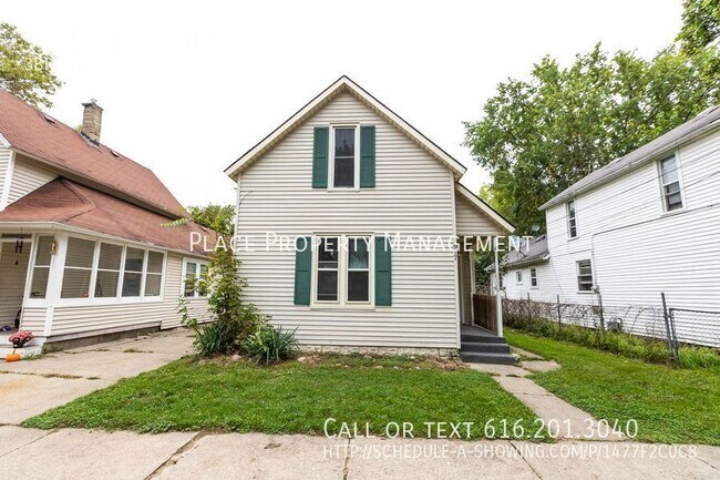 Building Photo - 917 Park St SW - 3 Bedroom 2 Bathroom House