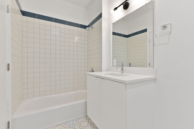 Interior Photo - For Rent: Urban Luxury at 906 Trinity Street – Your City Oasis Awaits!
