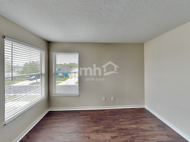 Building Photo - 5344 Clover Mist Dr
