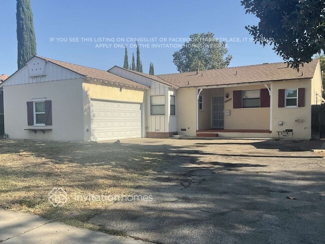 Building Photo - 15042 Romar St
