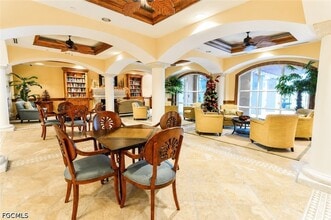 Building Photo - 2825 Palm Beach Blvd