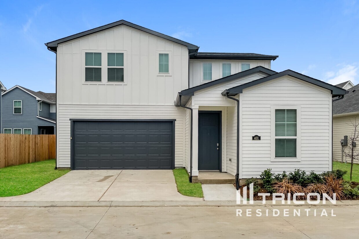 Primary Photo - 9835 Willow Creek Commerce Dr