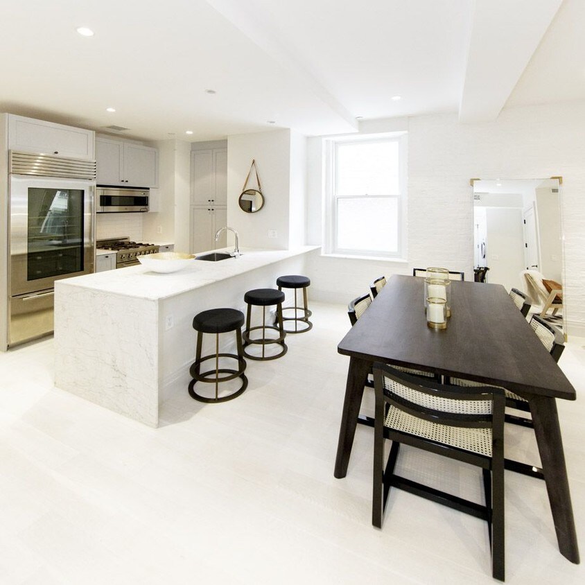 Foto principal - 43 W 27th St