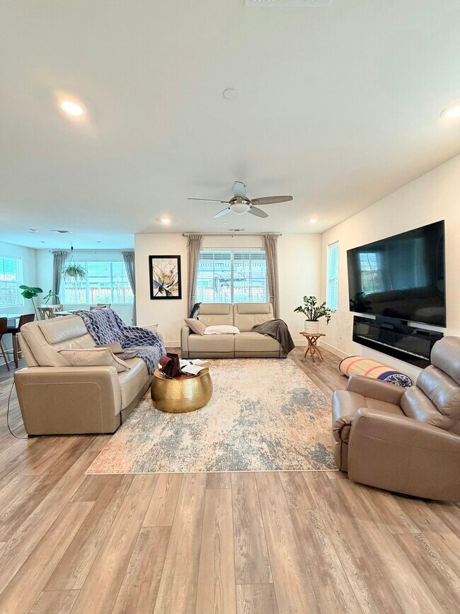 Foto del edificio - 6734 Ishan St