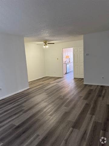 Building Photo - 7921 Cliffbrook Dr