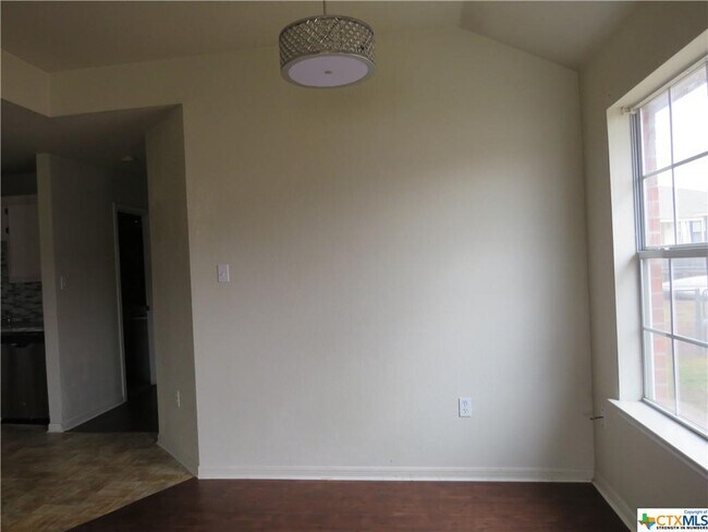 Building Photo - 3114 Yaupon Rd