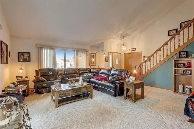 Foto del edificio - Punzel Sapphire Clarmar