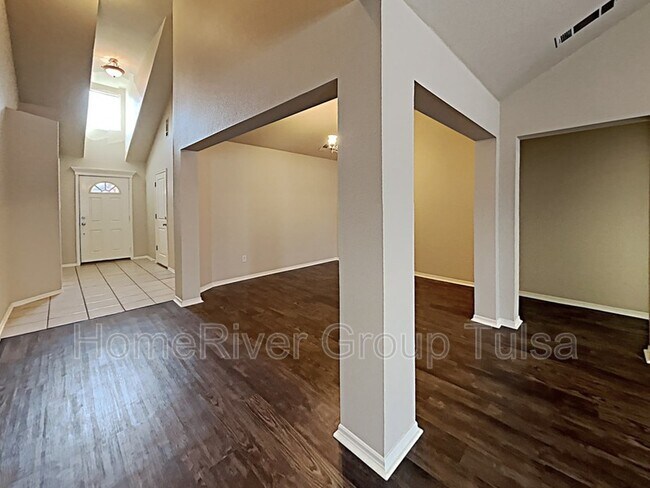 Foto del edificio - 3710 N Ironwood Pl