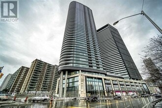 Building Photo - 585-1585 Bloor St E