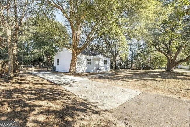 Building Photo - 301 Diggs Blvd