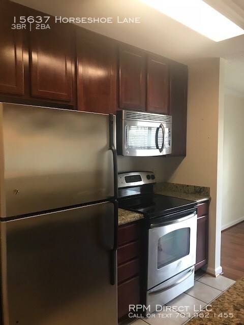 Building Photo - 15637 Horseshoe Ln
