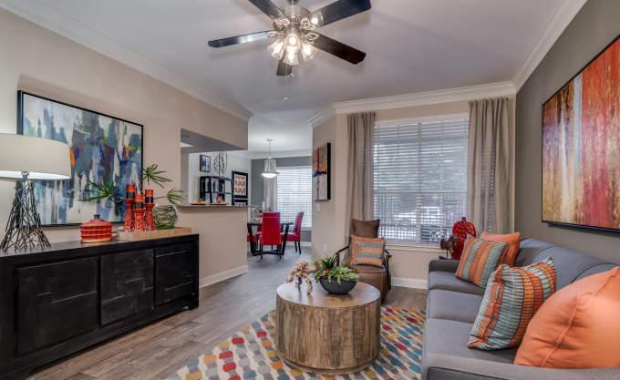 Foto principal - 1 bedroom in Houston TX 77057